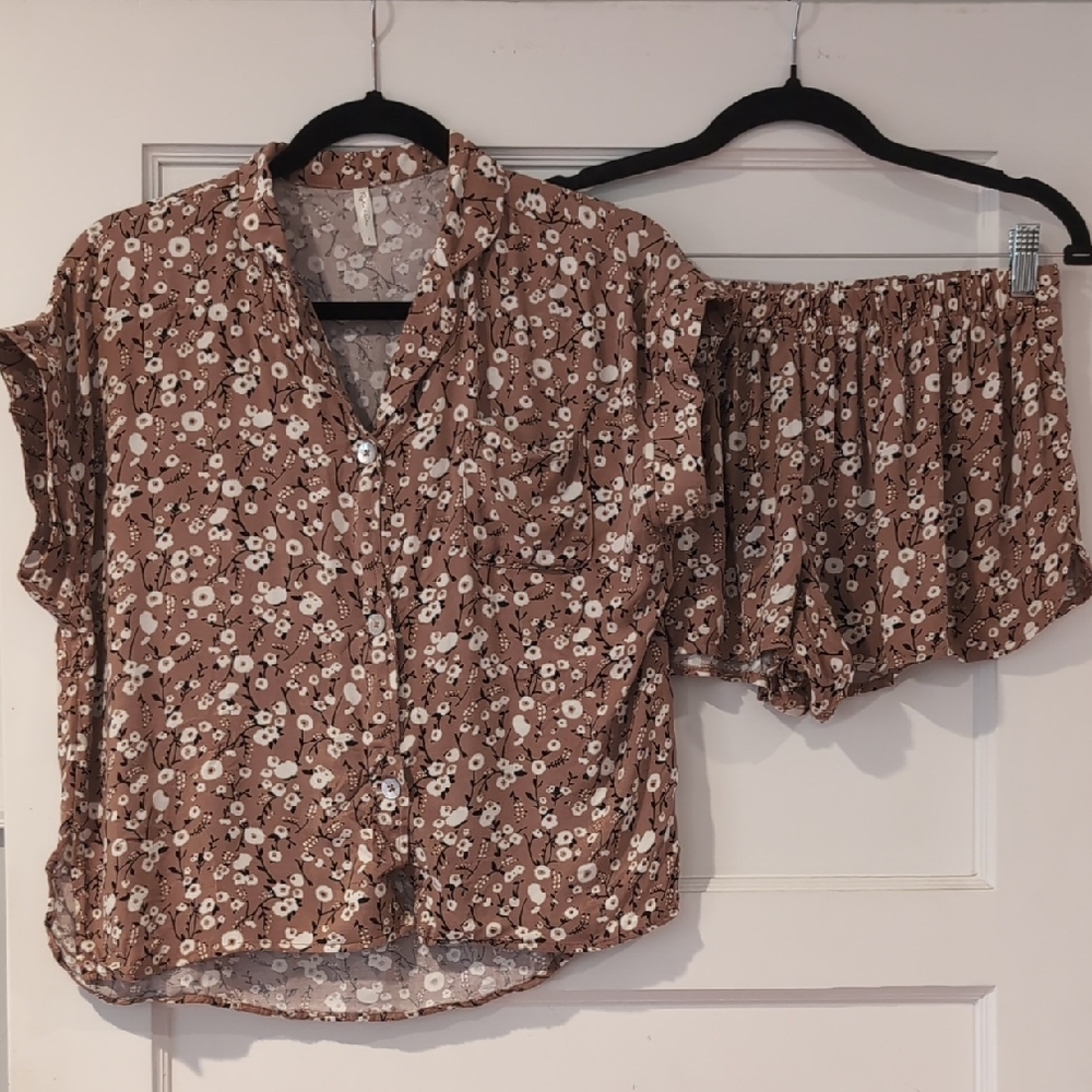 Rylee + Cru Brown Floral PJ Set, Women's S